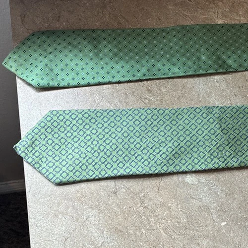 Tommy Hilfiger Lot of 2 Men's Silk Self-Tie Green/Blue Geometric Logo image 3