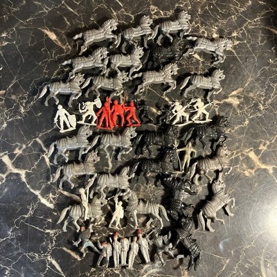 Lido Vintage Toy Soldiers Lot Medieval Knights Mixed Lot D5