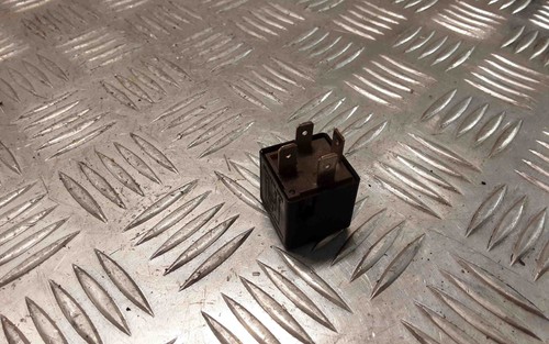 MERCEDES-BENZ A W168 Relais A0025421319 1.60 Petrol 75kw 2002 28376741