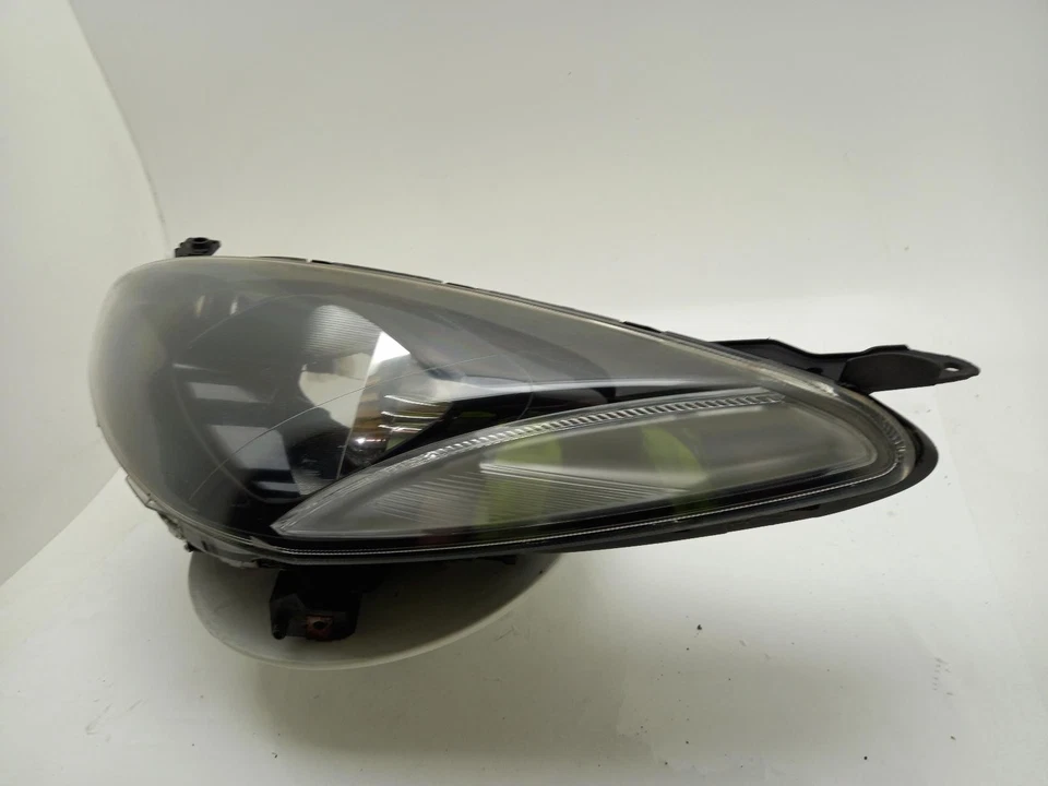 Faro delantero MAZDA 2 N/S 2007-2013 5 puertas hatchback LH D651510L0G Foto 3 de 4