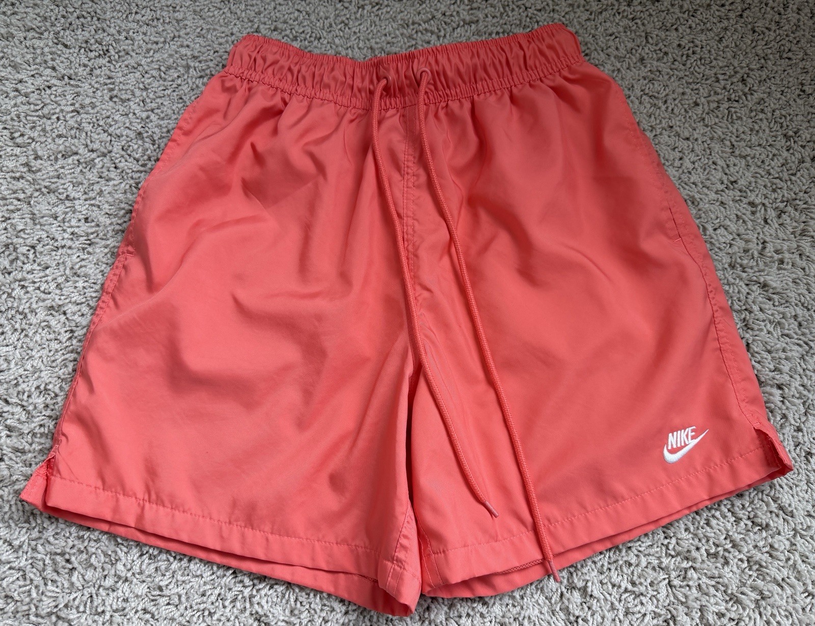 Nike Men’s Club 6