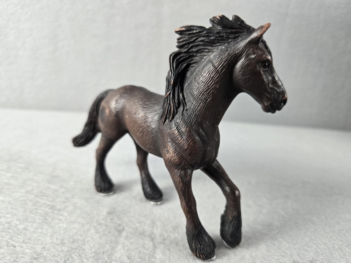 Schleich 13604 Friesian Mare Horse Figure Brown Black 2005 Germany