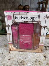 Bodycology Pink Vanilla Wish Body Cream Fragrance Mist Socks 3pc Gift Set