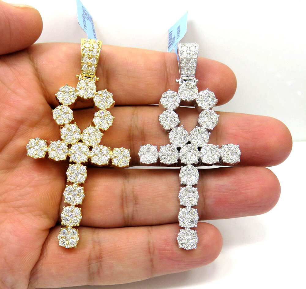 Men's Egyptian Ankh Cross Pendant in ct Round Cubic Zirconia