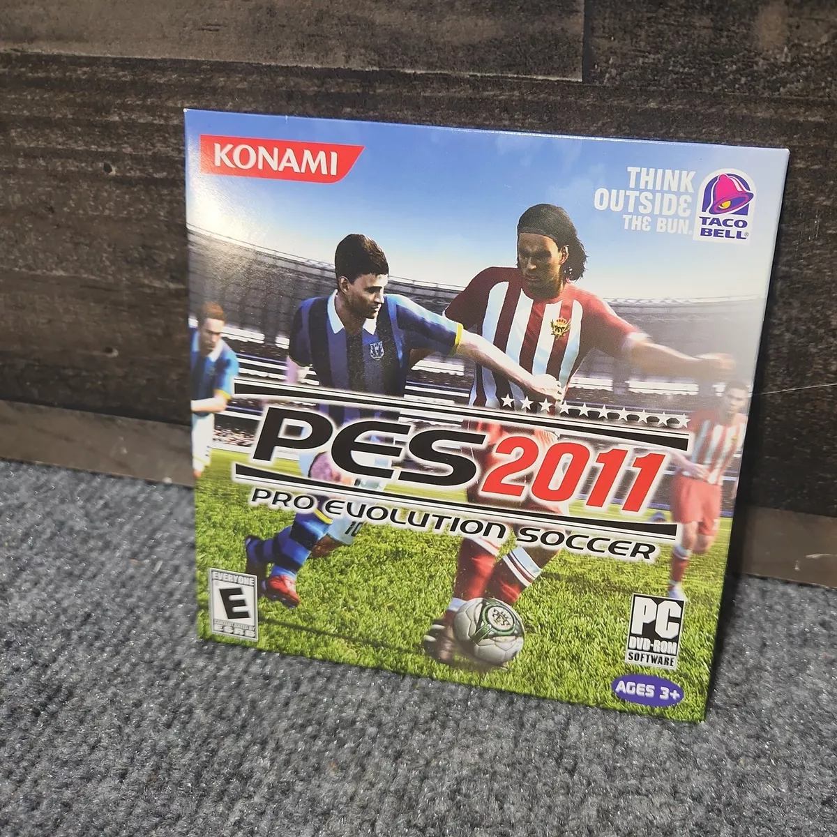 PES 2011 Pro Evolution Soccer Fotbol Taco Bell Konami PC DVD-ROM