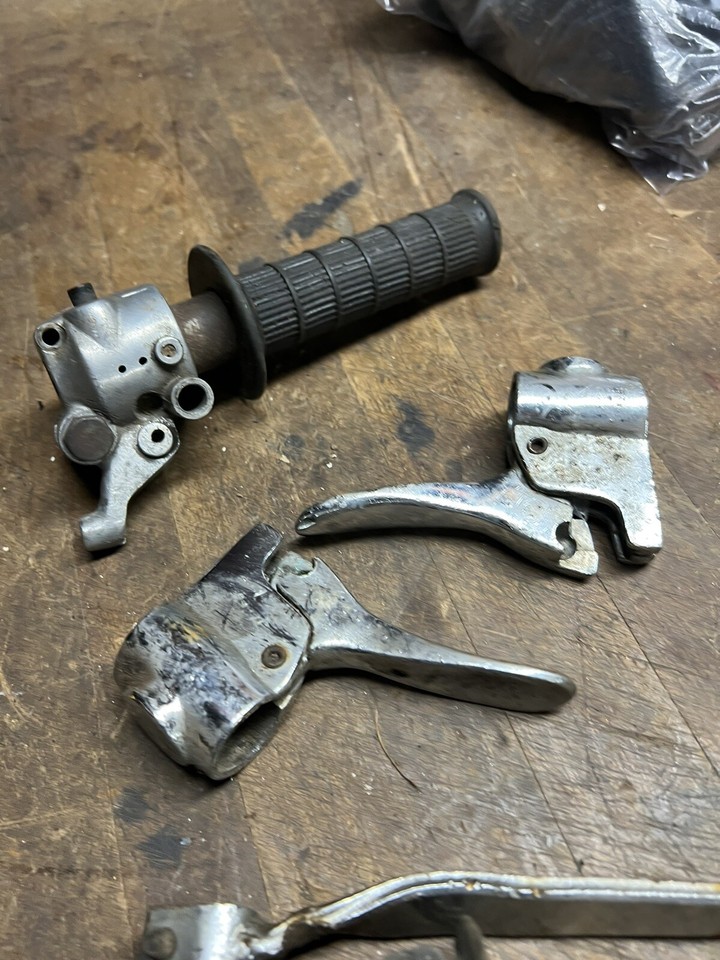 Indian Hodaka Kawasaki Motorcycle Dirt Bike Hand Brake Levers Throttle