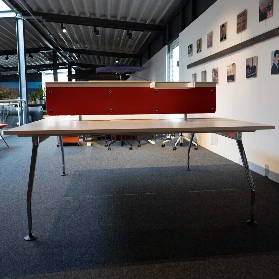 Vitra Schreibtisch Doppelarbeitsplatz Melamin Soft Light Stoff Plano Orange - Bild 3 von 4