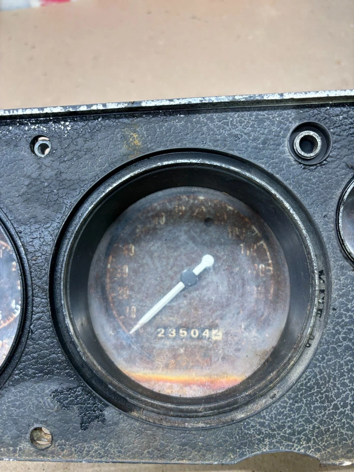 Dodge Charger Superbee 1969 1968 calibre Rallye reloj de racimo 150 mph muy pobre OE Foto 4 de 4