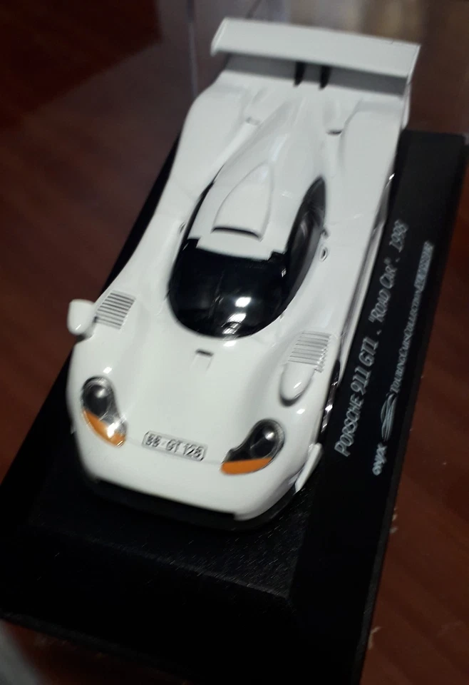 ONYX 1/43 XLM99013 PORSCHE 911 GT1 ROAD CAR BIANCO 1998 leggi descrizione - Immagine 3 di 4