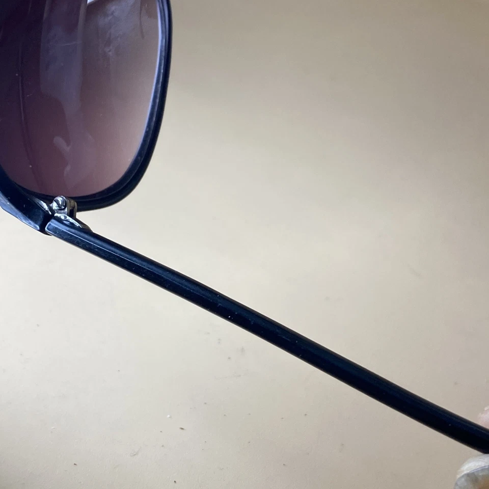 Gafas de sol vintage años 80 90 aviador de gran tamaño degradadas estilo 'Carrera' negras Foto 4 de 4