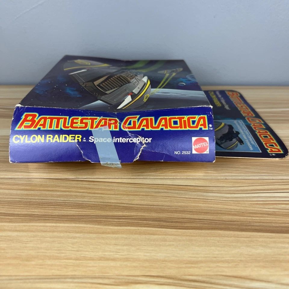 1978 MATTEL BATTLESTAR GALACTICA CYLON RAIDER BOX CONTENTS STILL SEALED - Image 3 of 4