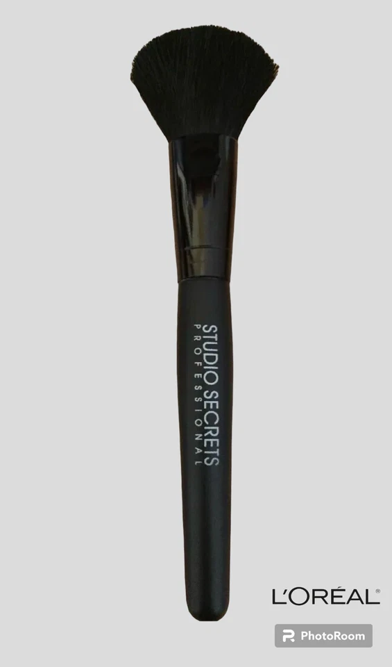 L'ORÉAL Professioneller Puder-/Rouge-Pinsel, Echthaar + FRUCTIS Spiegelkamm - Bild 3 von 4