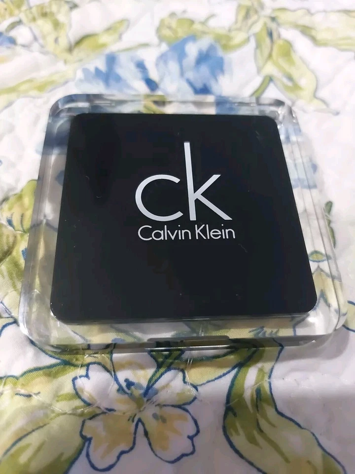 Calvin Klein Tempting Duo 213 Silky Sunset  Intense Duo Eyeshadow 4g NIB - Image 4 of 4