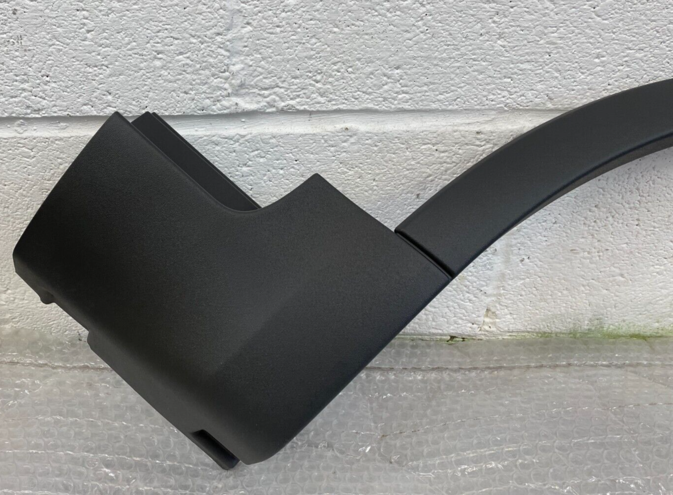 Genuine Ford Kuga Mk1 Front O/s Wheel Arch Moulding Trim 1528493 