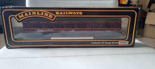 Mainline Railways 57' Corridor Coach M3542M BR Maroon 37115 - Boxed | Zustand: New