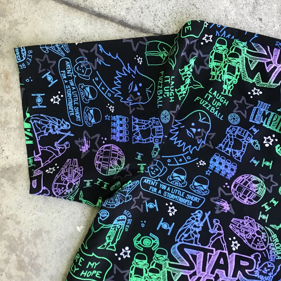 Star Wars Scrubs Men Large R2D2 Luke Stromtroopers Black Lightsaber Top Shirt - Image 2 of 4