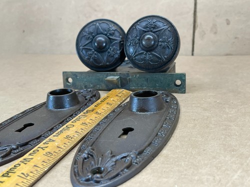 Antique Vintage Cast Iron Niles Chicago Greek Style Doorknob w Plates & Mortise1 - Picture 7 of 15