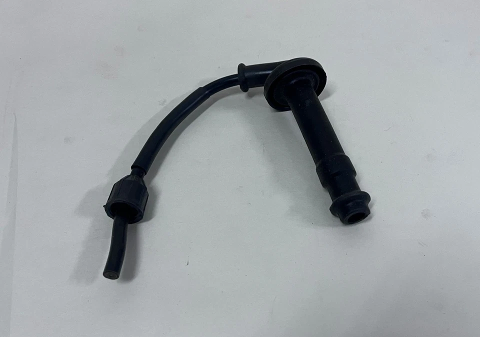 HONDA CB600F HORNET 1998-2002 TAPA ALTA TENSIÓN 2 # 30752-MBZ-610 OEM NUEVO (523)IR Foto 2 de 4