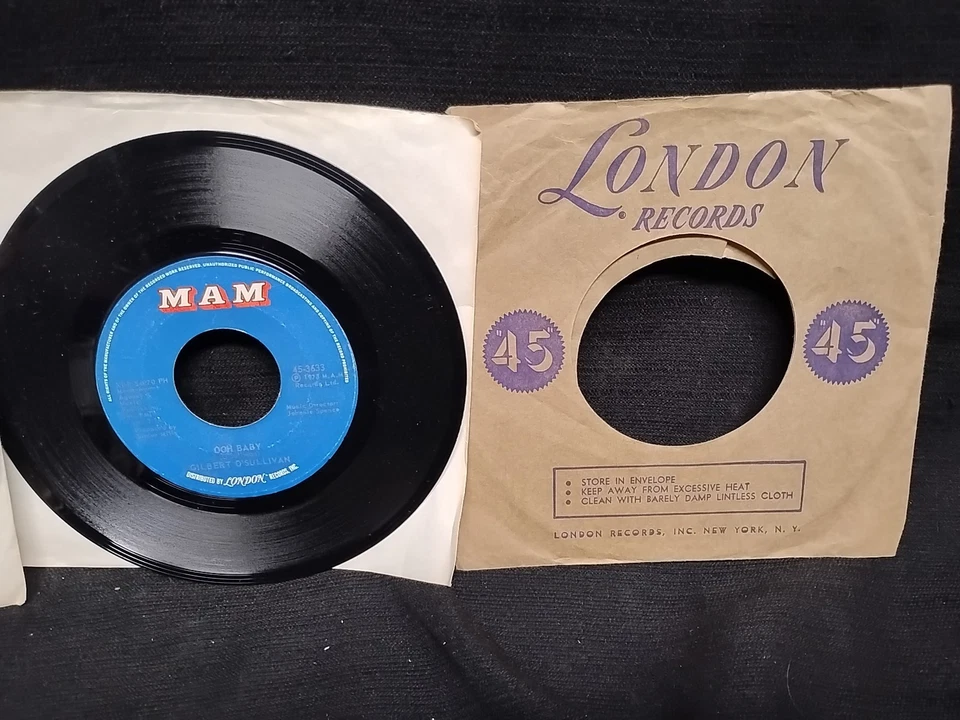 Gilbert O'Sullivan Get Down / Ooh Baby 45 RPM LOT OF 2 1973 - Image 4 of 4