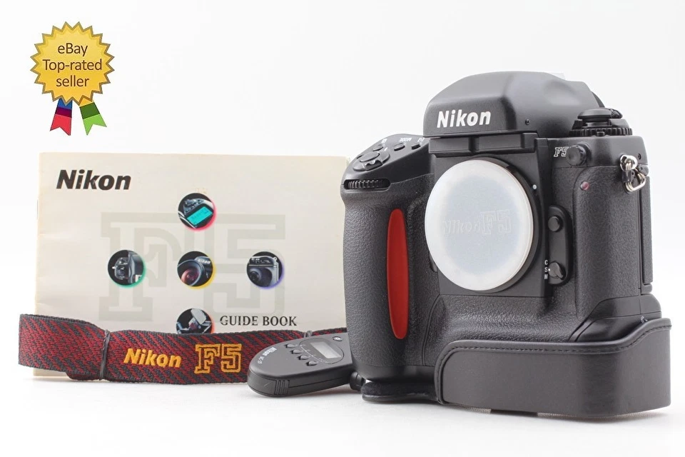 【Top NEUWERTIG mit Bottom Case, MC-20】 Nikon F5 analoge Spiegelreflexkamera 35 mm Gehäuse aus Japan - Bild 1 von 4