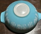 PYREX Amish Butterprint Blue & White Glass Mixing Bowl with Handles