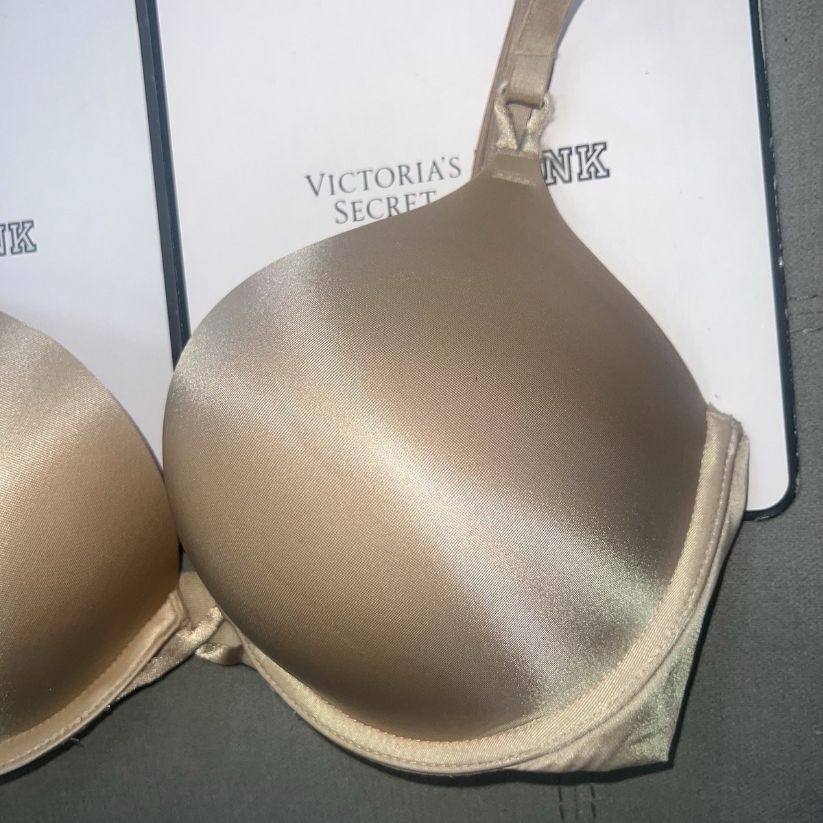 Victoria’s Secret 32DD Bombshell Miraculous Plunge Bra Add 2 Cup Size Push Up View 3
