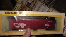 HO BACHMANN BOX CAR UNION PACIFIC VINTAGE MODEL RAILROADING