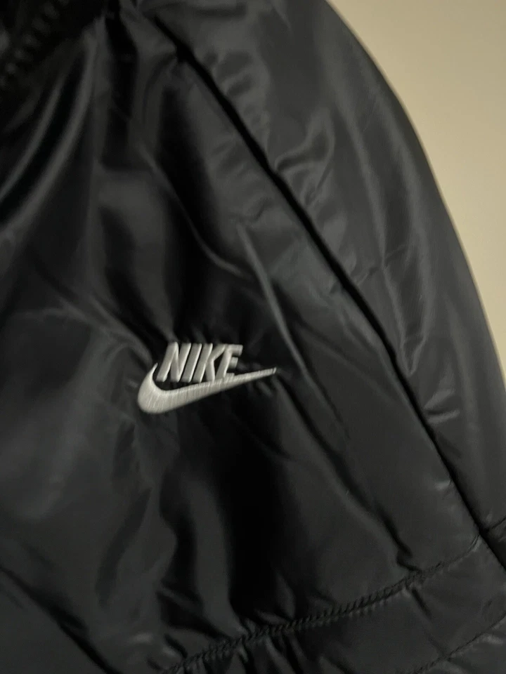 NWT Men's Nike Medium Storm-Fit Water-Resistant Puffer Jacket FB8195-010 Black - Image 2 of 4