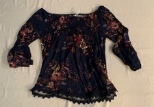 luq julliet crochet knit top