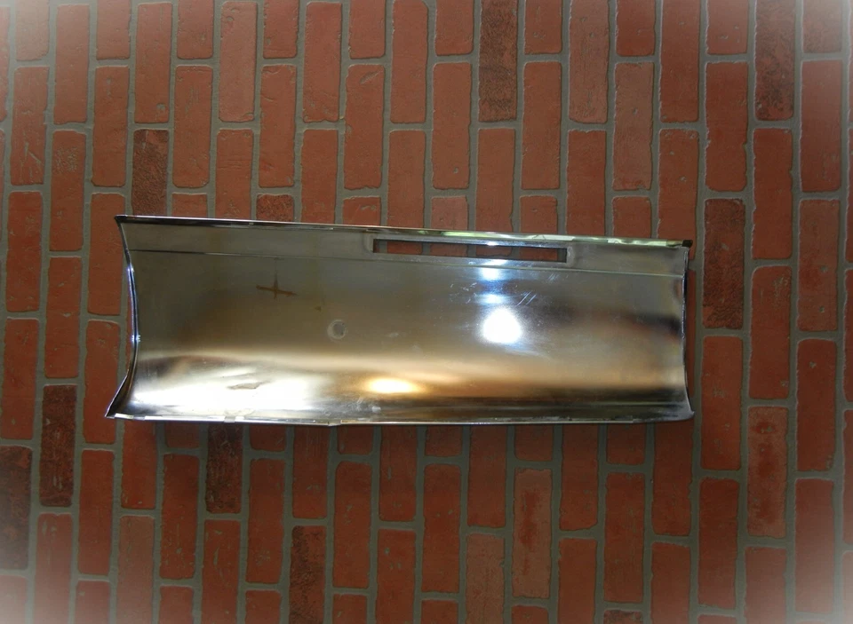 Saia traseira Cadillac Gods Fleetwood Brougham 1994 passageiro sem clipes - Imagem 3 de 4