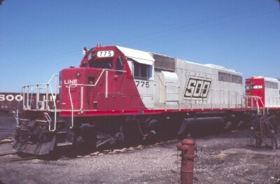 SOO 775 SD-40-2 SAULT STE MARIE MI (SOO LINE) ORIGINAL DIA 94-27-82 T8-6
