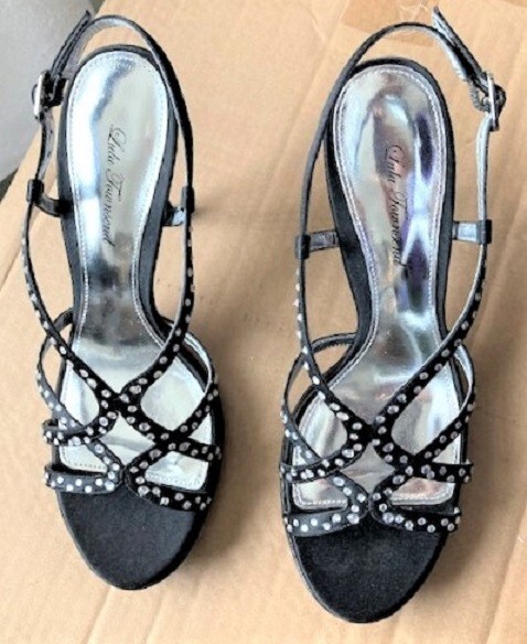 7 M, NEW, Black, Criss-Cross, SPARKLE Rhinestone, Sexy SANDALS, Slingback