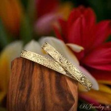 Gold Hawaiian Heritage Bangle Bracelet
