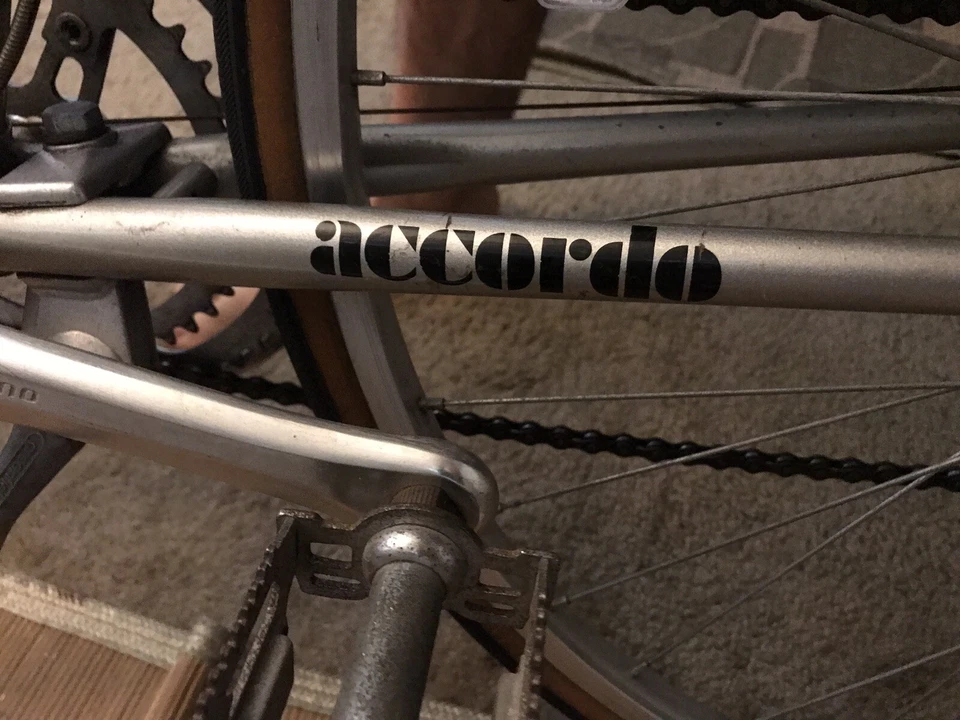 Vintage Centurion Accordo Mixte , 19” Frame, 27 Araya Rims, Unisex Japanese Bike - Image 3 of 4