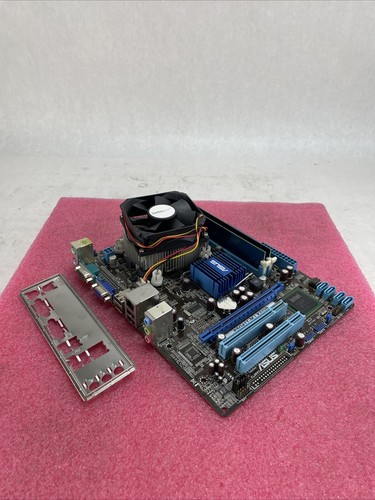 Bundle kit CM/CPU/RAM : Asus P5G41T-MLX3/intel E8500+Vent/4Go