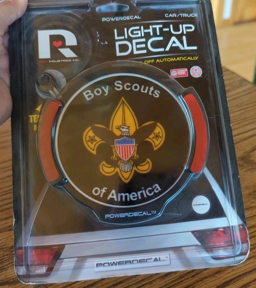 Calcomanía iluminada Boy Scouts of America calcomanía retroiluminada LED detección de movimiento automática Foto 3 de 4