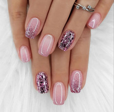Press on Nails Pink Diamond Acrylic Short Fake Nails Design Stick on Nails Tips,