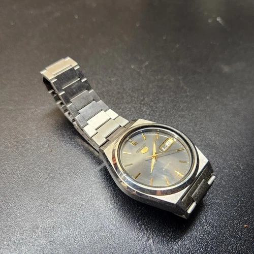 Rare Seiko 5 Gray Dial 7S26-3130 Automatic Day/Date Vintage Watch