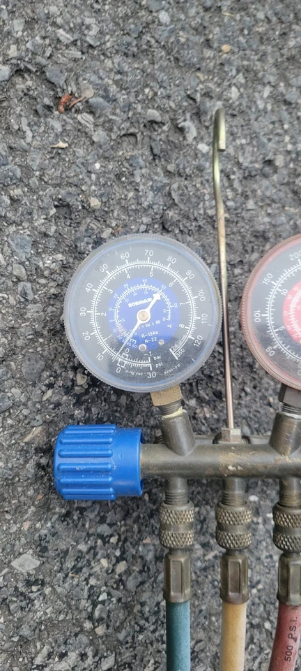 Juego de manómetros Robinair, manguera de 3 pies, 2 válvulas 40153 Robinair 40153 637335004443 Foto 3 de 4