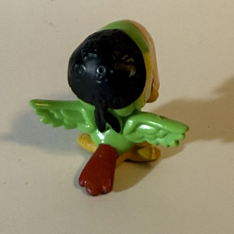 Disney Skully Parrot Figura Jake y los Piratas del País de Nunca Jamás 1,25 pulgadas de alto Mini Foto 4 de 4