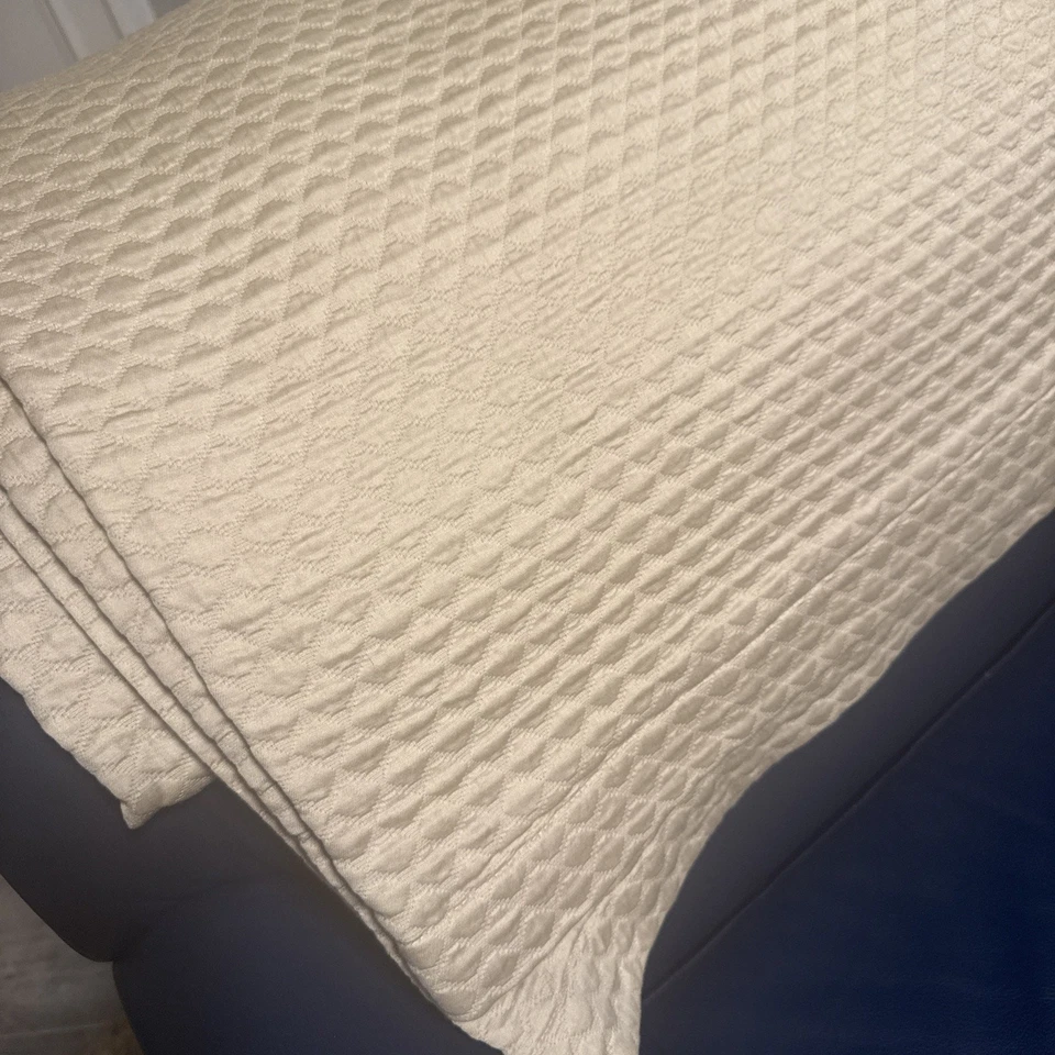 Matouk King Sz Beige Textured Pique Coverlet Egyptian Cotton - Image 2 of 4