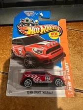 2013 Hot Wheels HW Stunt '12 Mini Countryman Rally #93 Red (Bad Card)