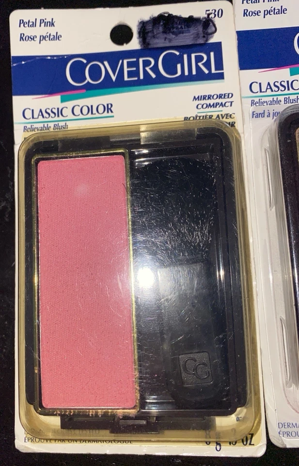 De Colección Lote De 3 COVERGIRL Clásico Color Rubor 530 Pétalos Rosa Espejo Compacto Foto 2 de 4