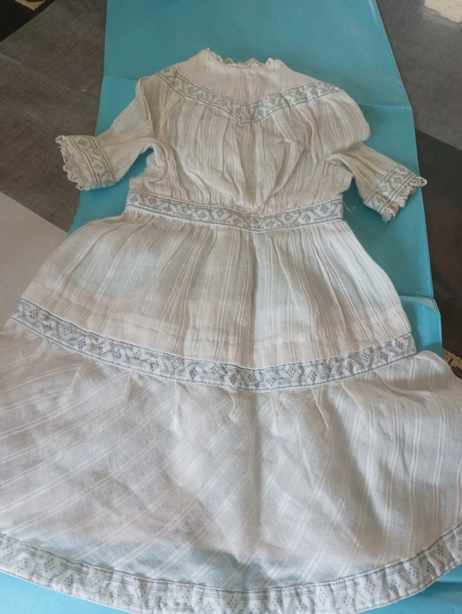 Très belel robe pour poupée ancienne - Collection