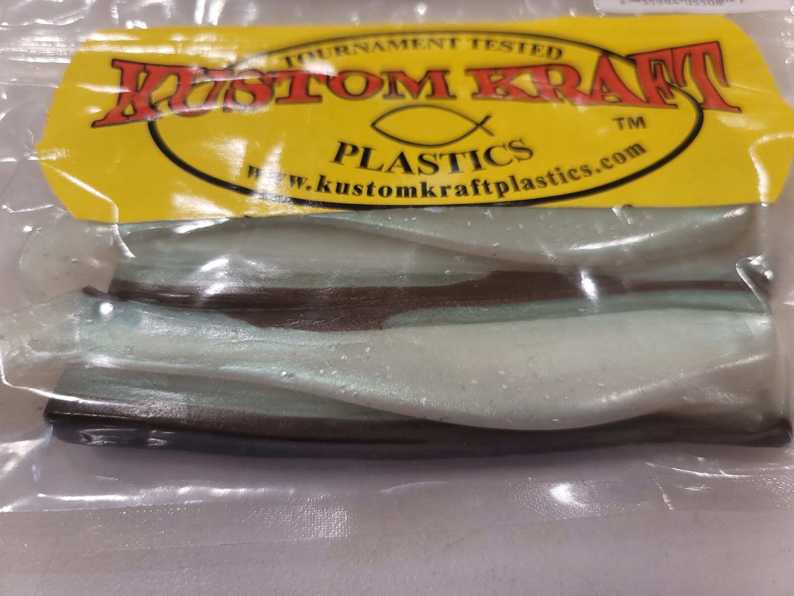 KUSTOM KRAFT PREMIUM #008 GREEN SMELT 5" HAND POURED SUPER SOFT SWIMBAITS 10PK - Image 2