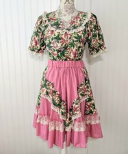 Square Dance Skirt Top Set by London Bridge Mondiki, neck tie, floral w lace