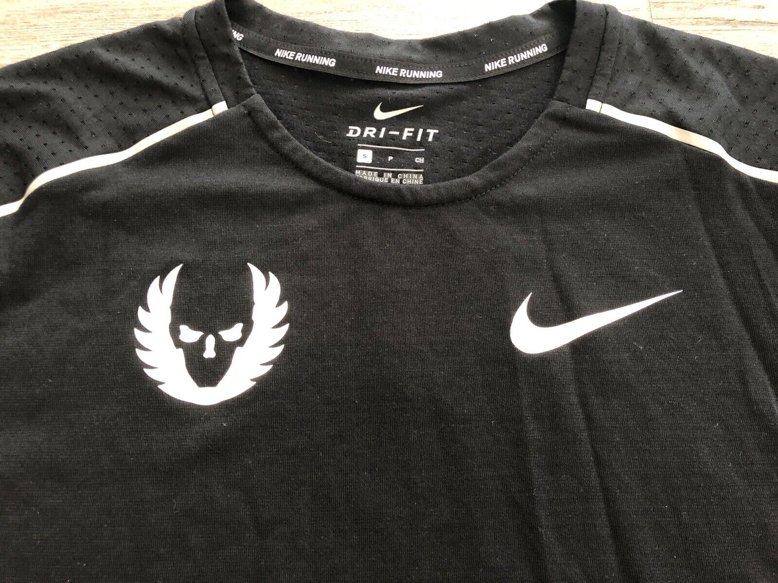 Nike Oregon Project Breathe Running Shirt ORPJT Skull Shirt Size Small -  Black