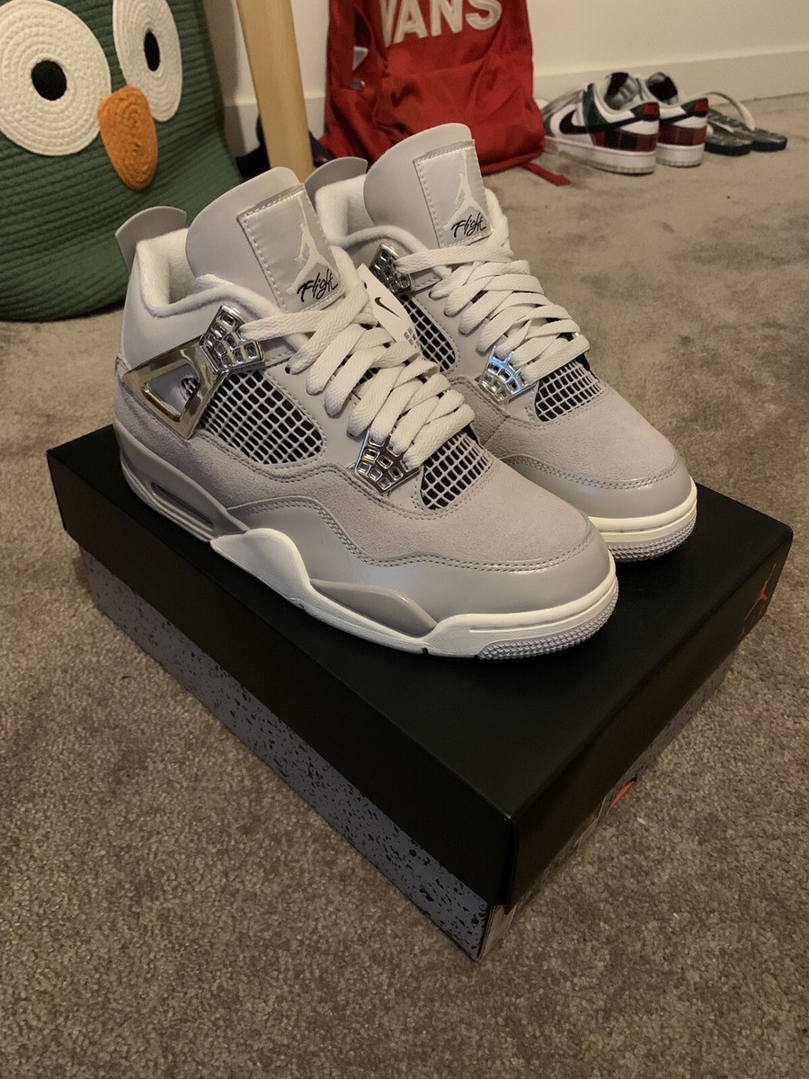 Jordan Frozen Moments