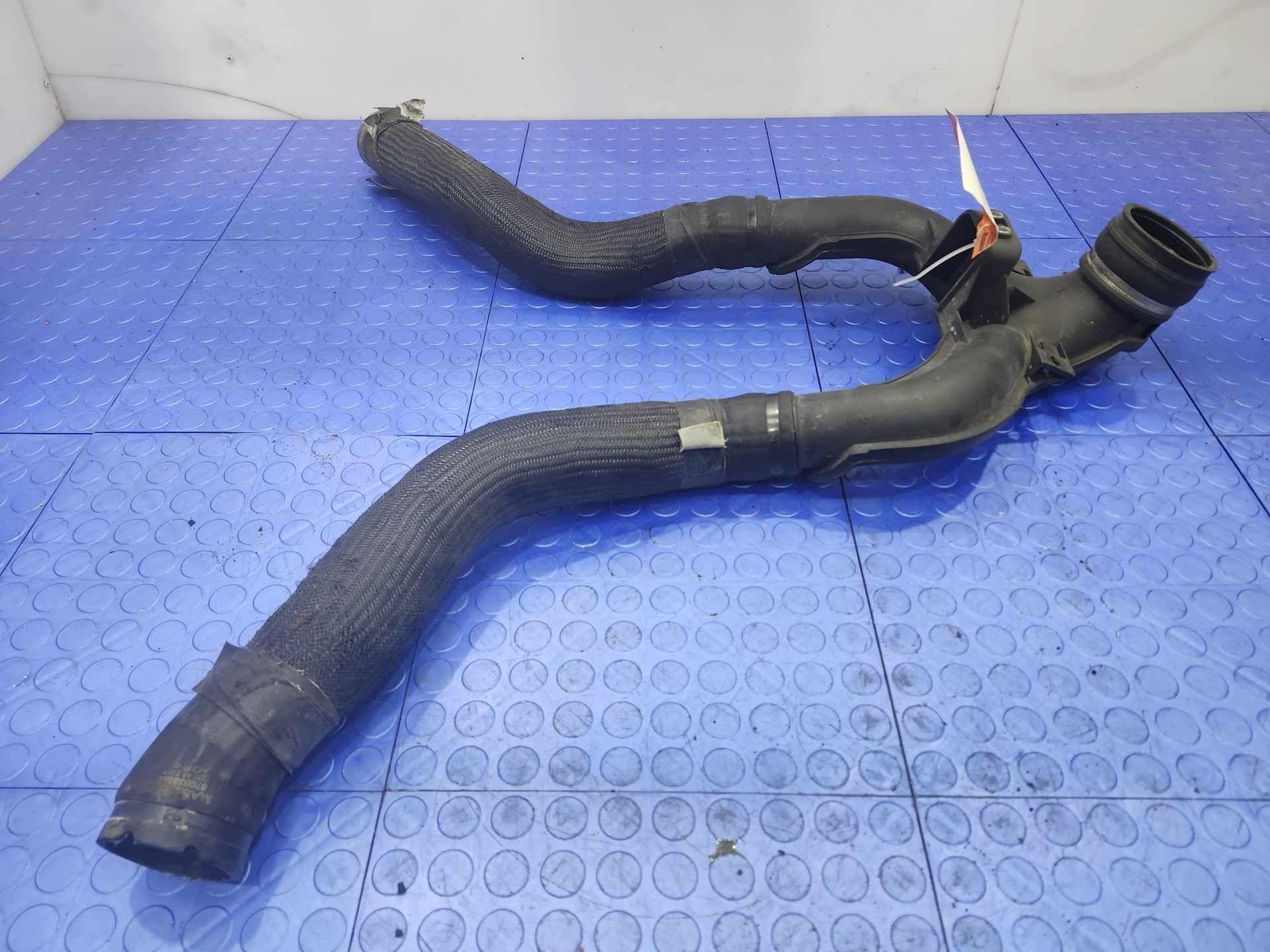 17-24 Maserati Ghibli 3.0L Air Inlet Sleeve Center Assembly Genuine OEM