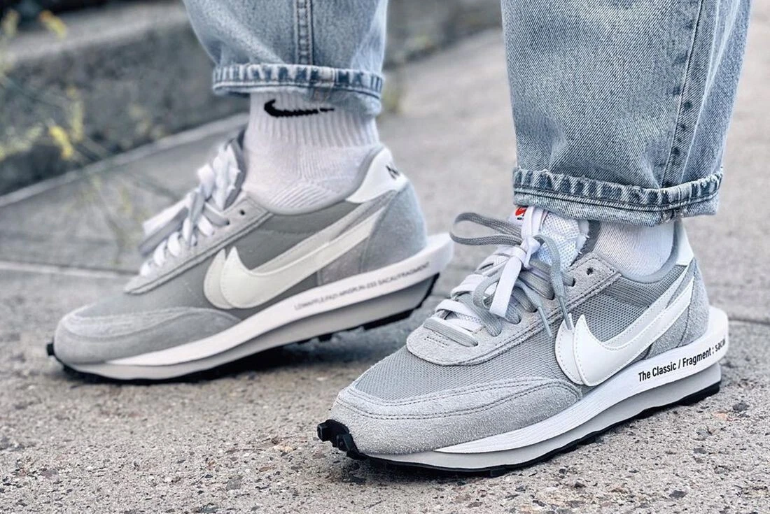 Nike sacai hotsell waffle ldv
